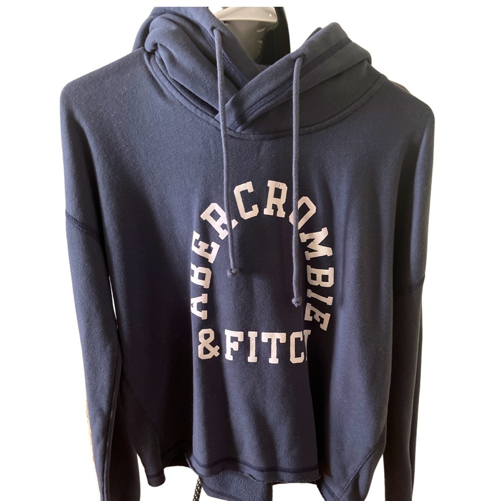 A&F CROP PULLOVER SWEATSHIRT W/HOOD